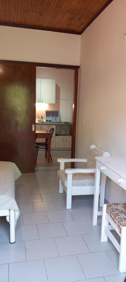 אגיוס גורדיוס Nikis Apartments מראה חיצוני תמונה