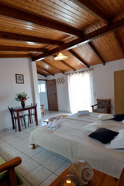 אגיוס גורדיוס Nikis Apartments מראה חיצוני תמונה